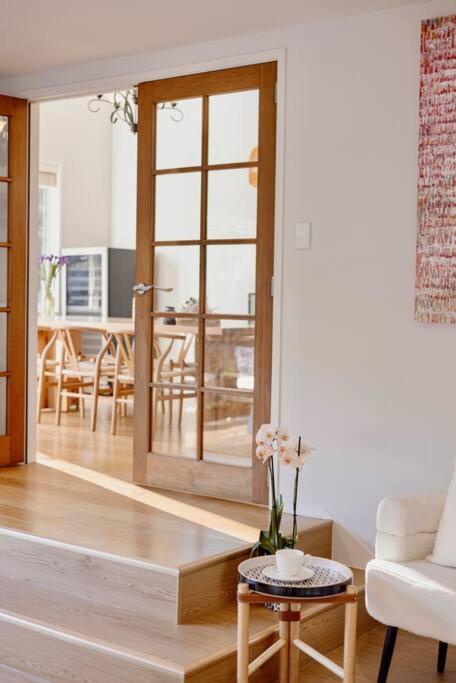 Modern Lifestyle Retreat With Stunning City View أوكلاند المظهر الخارجي الصورة